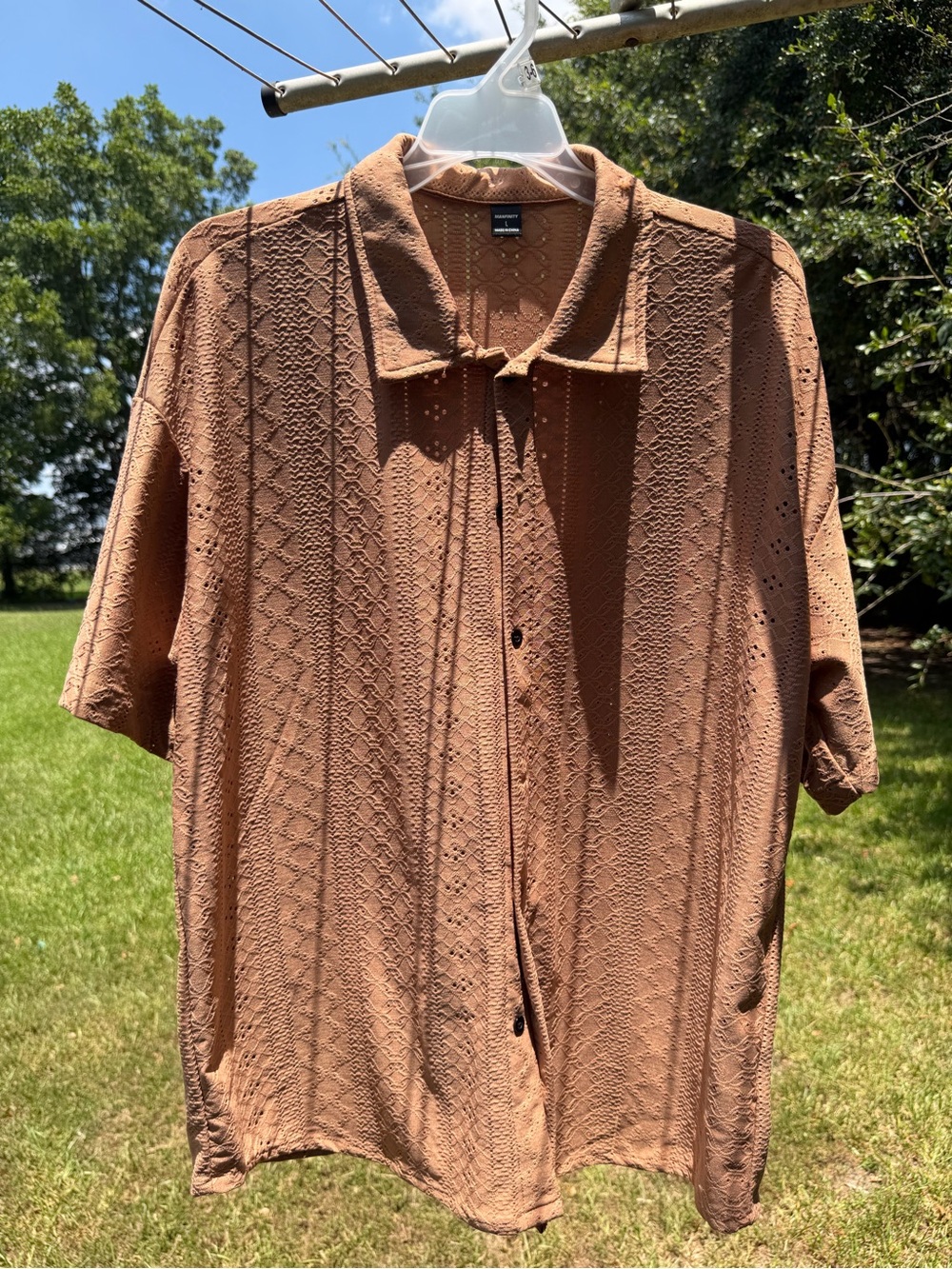 NFINITY Men's Short Sleeve Button-Up Shirt in Light Brown